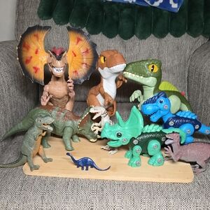 Dinosaur Lot